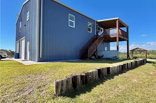 174 Riley Ln, Port O'Connor, TX 77982 - Photo 43