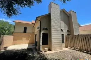 306 S Arnold St, Lampasas, TX 76550 - Photo 7