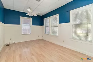 859 Pine St, New Braunfels, TX 78130 - Photo 23