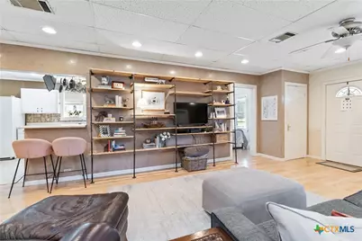 859 Pine Street, New Braunfels, TX 78130 - Photo 7