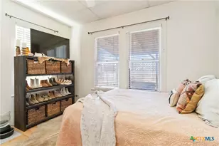 859 Pine St, New Braunfels, TX 78130 - Photo 21