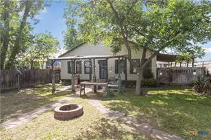 859 Pine St, New Braunfels, TX 78130 - Photo 25