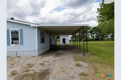 7805 Barbarossa Road, New Braunfels, TX 78130 - Photo 9