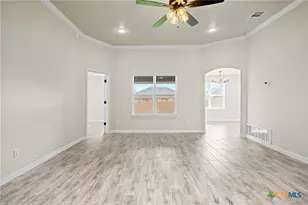2528 Cowgirl Trl, Belton, TX 76513 - Photo 3