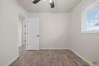 2528 Cowgirl Trail, Belton, TX 76513 - Photo 27