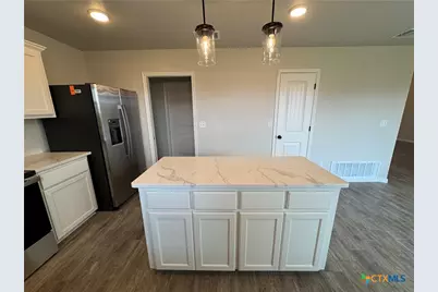 2528 Cowgirl Trail, Belton, TX 76513 - Photo 5