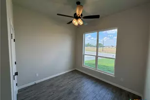 2528 Cowgirl Trl, Belton, TX 76513 - Photo 13