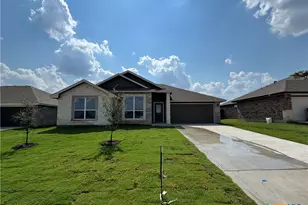 2528 Cowgirl Trl, Belton, TX 76513 - Photo 1