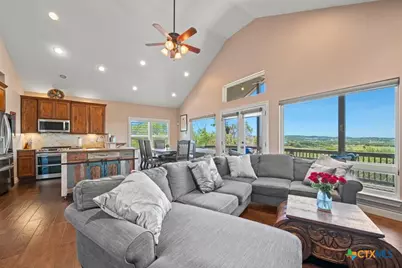 2038 Owl, Canyon Lake, TX 78133 - Photo 9