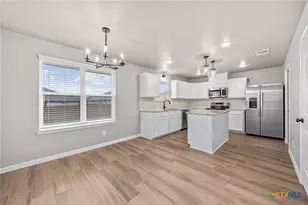 2534 Cowgirl Trl, Belton, TX 76513 - Photo 7