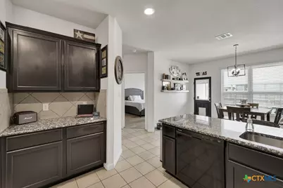 471 Copper Hill Drive, New Braunfels, TX 78130 - Photo 9