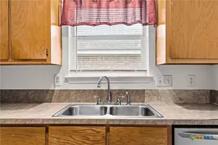 3809 Joshua Taylor Dr, Killeen, TX 76549 - Photo 9