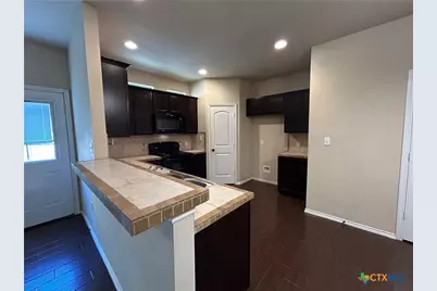 1137 Brown Rock Drive, New Braunfels, TX 78130 - Photo 5