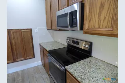 918 Crystal Brook Cove, New Braunfels, TX 78130 - Photo 15