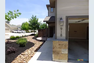 918 Crystal Brook Cove, New Braunfels, TX 78130 - Photo 7