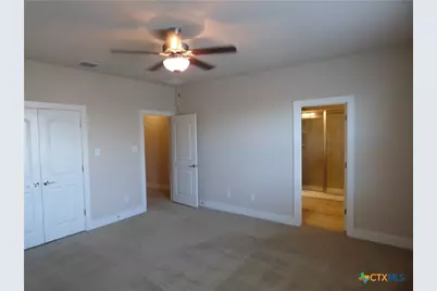 918 Crystal Brook Cove, New Braunfels, TX 78130 - Photo 3