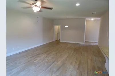 918 Crystal Brook Cove, New Braunfels, TX 78130 - Photo 11