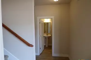 918 Crystal Brook Cv, New Braunfels, TX 78130 - Photo 9