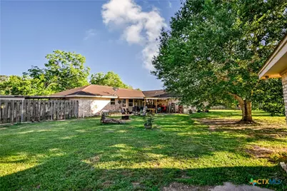 904 Iola Street, Victoria, TX 77904 - Photo 37