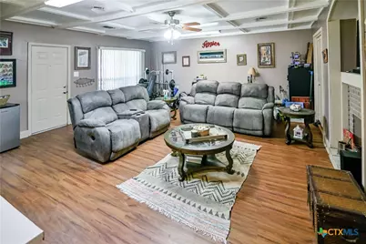 904 Iola Street, Victoria, TX 77904 - Photo 19