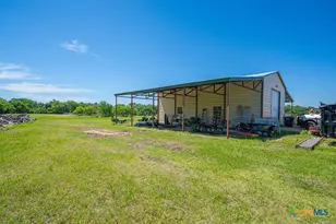 3575 Baker Rd, Kingsbury, TX 78638 - Photo 9