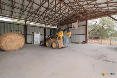 1052 Pr 4405, Lampasas, TX 76550 - Photo 29