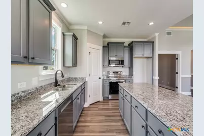 132 Turnberry Drive, La Vernia, TX 78121 - Photo 11