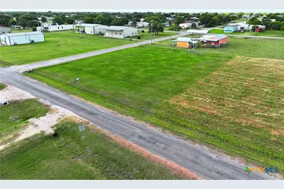 1303 Bill Tindall Drive, Seadrift, TX 77983 - Photo 7