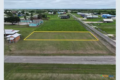 1303 Bill Tindall Avenue, Seadrift, TX 77983 - Photo 5