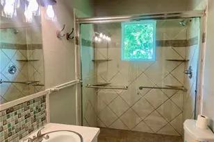 413 Vickers Ave, Seguin, TX 78155 - Photo 17