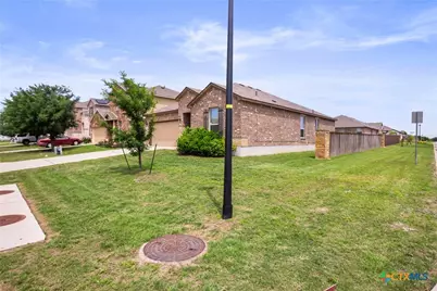 1203 Daffodil Drive, Temple, TX 76502 - Photo 5