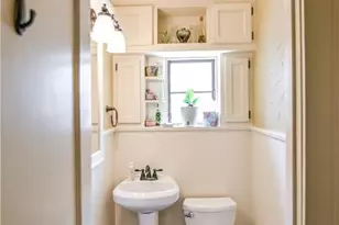 122 E Main St, Cuero, TX 77954 - Photo 25