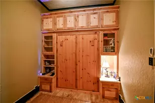 122 E Main St, Cuero, TX 77954 - Photo 23