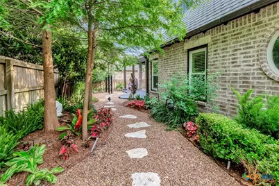 6 Cotswold Lane, Victoria, TX 77904 - Photo 27