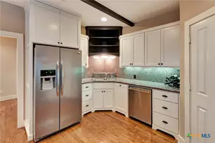 6 Cotswold Ln, Victoria, TX 77904 - Photo 11