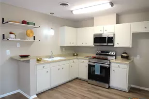 103 W Outer Dr, Canyon Lake, TX 78133 - Photo 3