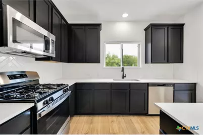 2629 Brand Iron Drive, San Marcos, TX 78666 - Photo 13