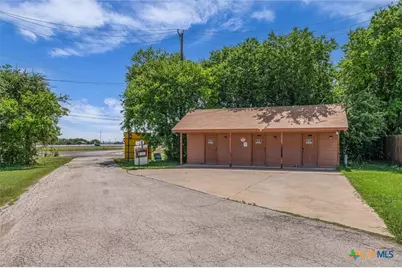 1498 Old Golf Course Road, Belton, TX 76513 - Photo 31