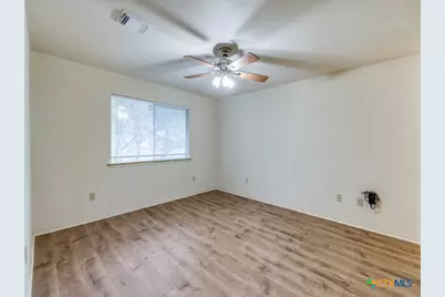 510 Maricopa Drive, Canyon Lake, TX 78133 - Photo 11