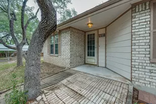 510 Maricopa Dr, Canyon Lake, TX 78133 - Photo 5