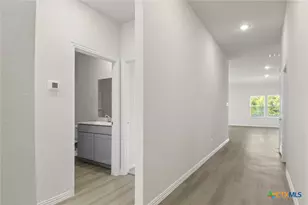 1106 Sky Smt Ct, Belton, TX 76513 - Photo 3