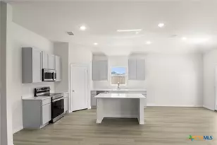 1106 Sky Smt Ct, Belton, TX 76513 - Photo 9