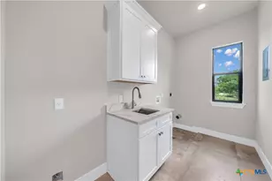 6846 Spring Branch Rd, Spring Branch, TX 78070 - Photo 23