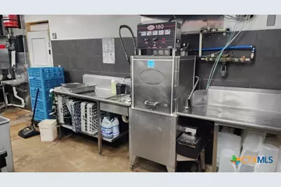 802 S Main Street, Belton, TX 76513 - Photo 31