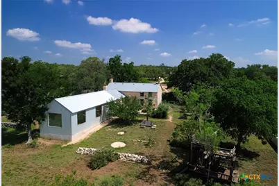 1037 Ranch Road 962 W, Round Mountain, TX 78663 - Photo 33