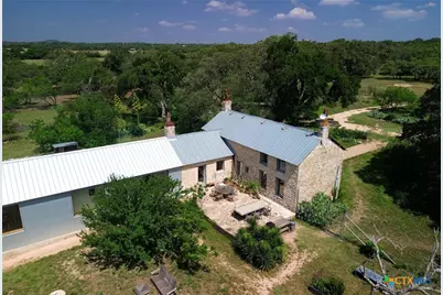 1037 Ranch Road 962 W, Round Mountain, TX 78663 - Photo 35