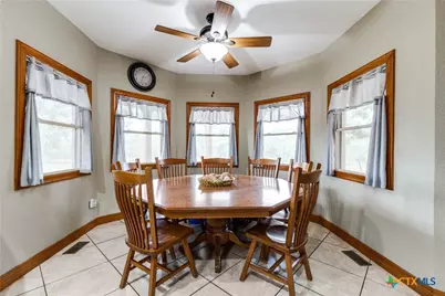 1657 County Road 434, Stockdale, TX 78160 - Photo 13