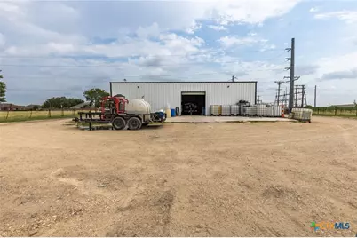 5513 Alternate 90, Seguin, TX 78155 - Photo 5