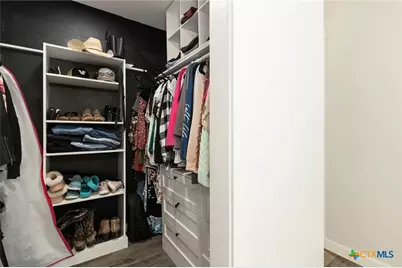 402 Teakwood Drive, Victoria, TX 77901 - Photo 11