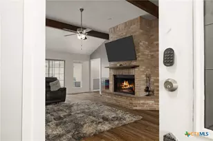 402 Teakwood Dr, Victoria, TX 77901 - Photo 3